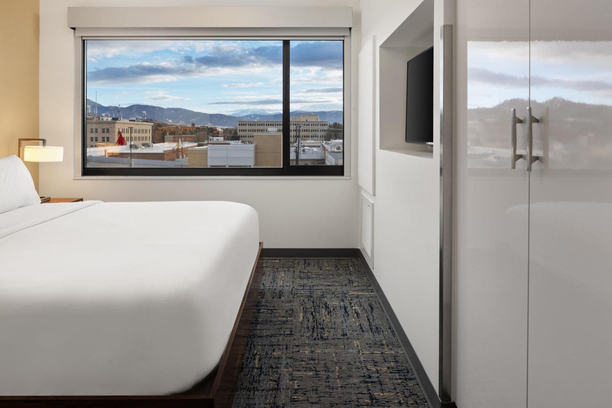 Hotel Element 4*